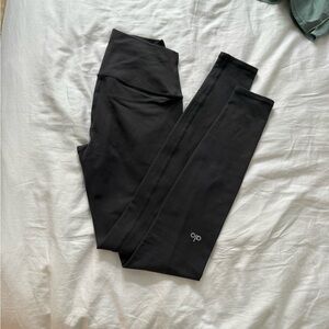 ALO Yoga Charcoal Leggings